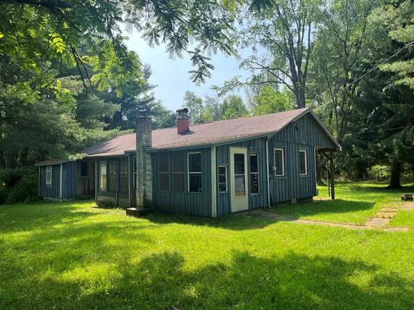 1957 Gossville Rd, Grand Valley, PA 16420