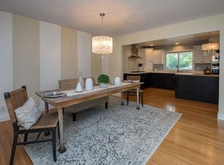 W156N9696 Pilgrim Rd, Germantown, WI 53022