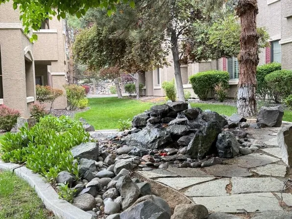 900 S Meadows Pkwy APT 613, Reno, NV 89521