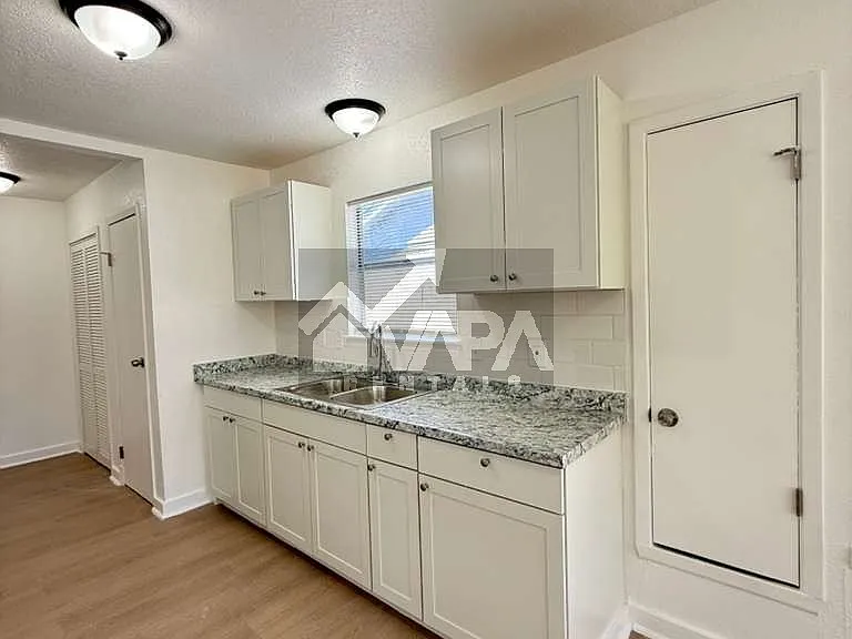 9315 Cliff Way St — Photo 6