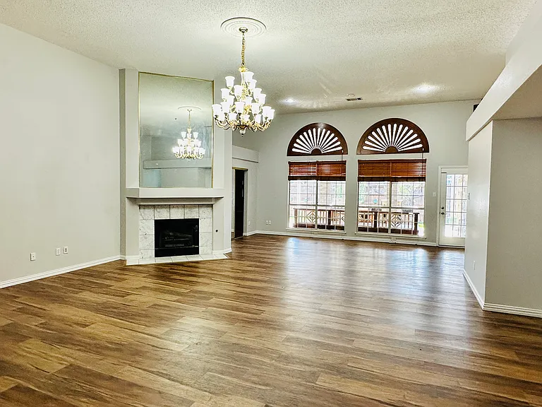 5713 Allen Ln — Photo 29