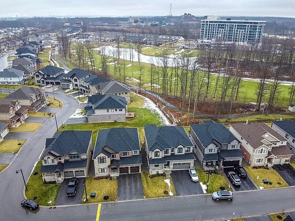 3rd image of 6062 Eaglewood Dr
