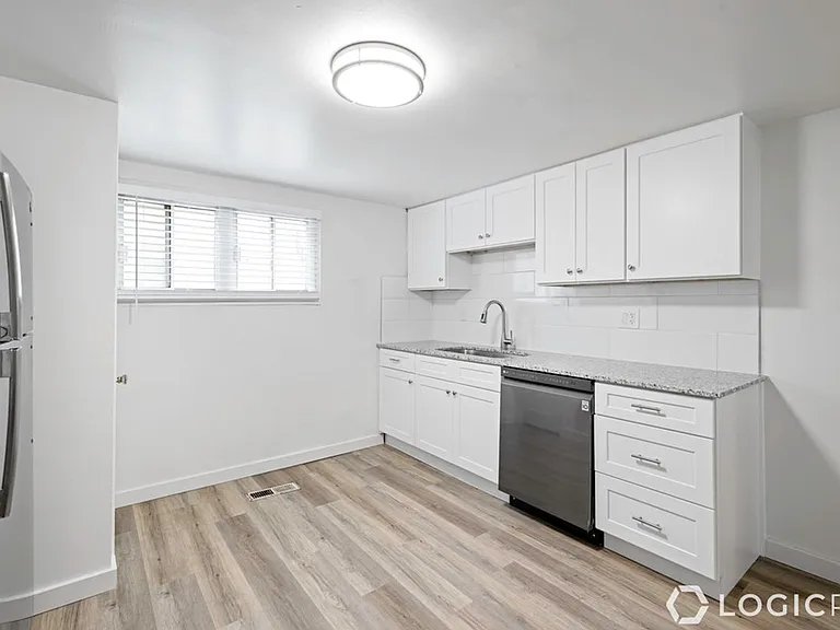 365 E Garfield Ave #3 — Photo 9