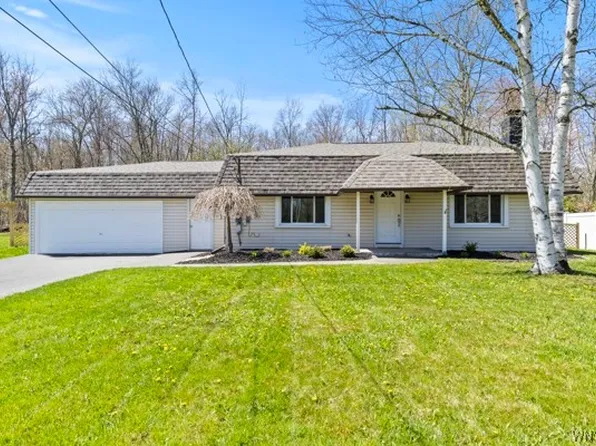 640 Baseline Rd, Grand Island, NY 14072