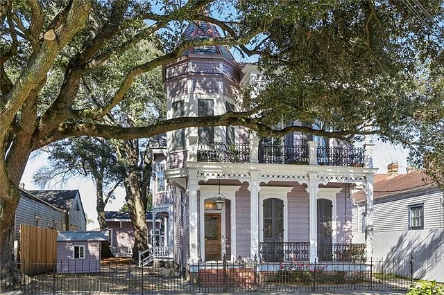 1st image of 2715 Carondelet St #D