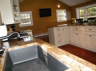 8035 Eagle Rd, Kirtland, OH 44094