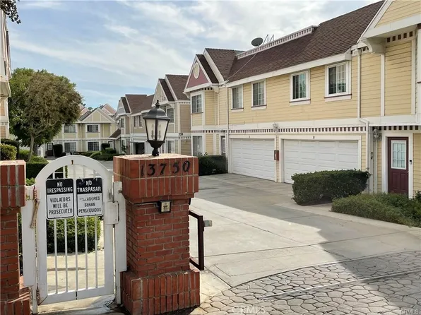 13750 Hubbard St Unit 61, Sylmar, CA 91342