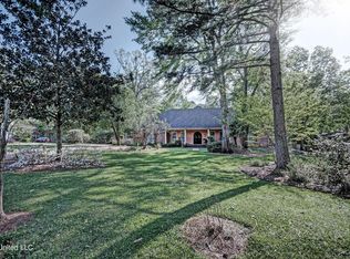 124 Brookside Pl, Madison, MS 39110