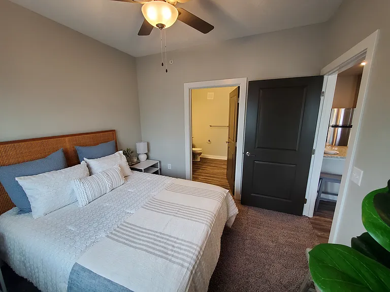 Perrywood Apartments — Photo 7