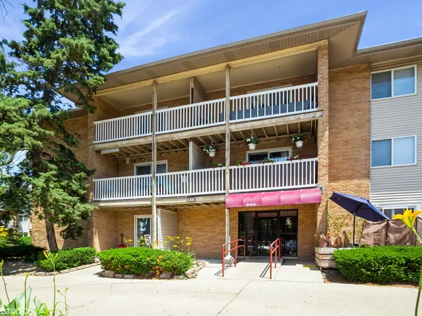930 Beau Dr Unit 112, Des Plaines, IL 60016