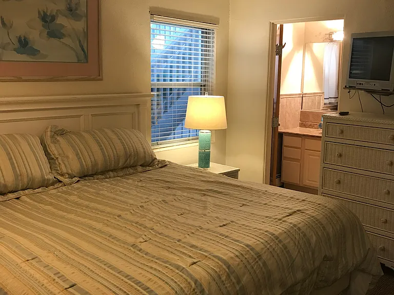 1424 Ocean Ave #1 — Photo 15