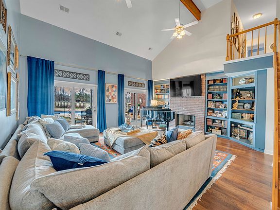4th image of 4116 Loch Meade Dr