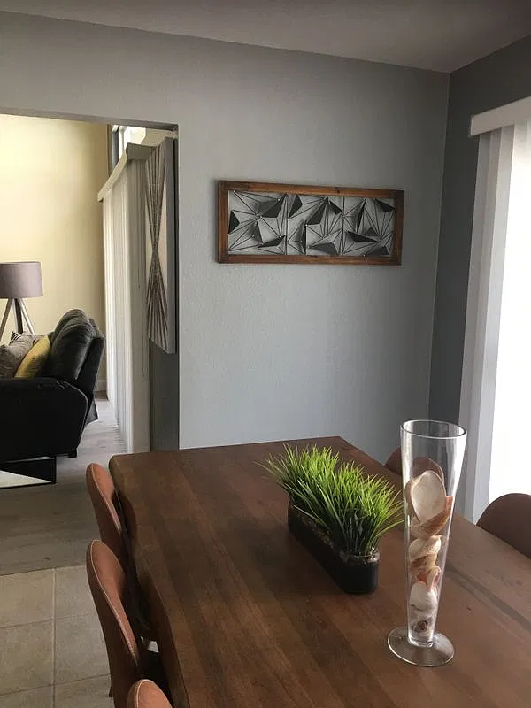 1 bed, 1.0 bath, 400 sqft, $1,200 — Photo 3