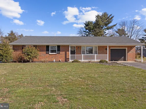 31 Auburn St, Woodstown, NJ 08098