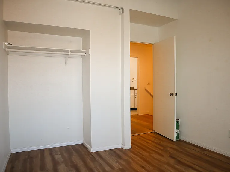 Upstairs Bedroom #2