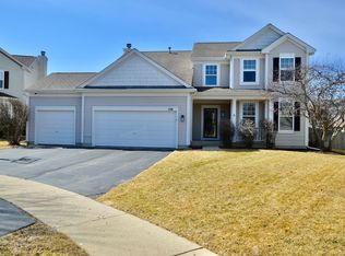 134 Blue Heron Ct, Round Lake, IL 60073