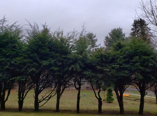 31 S Beechwood Rd, Bedford Hills, NY