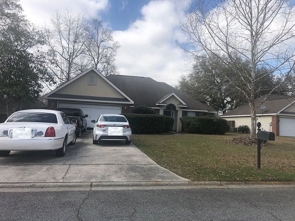 1st image of 7 Stoney Hill Rd
