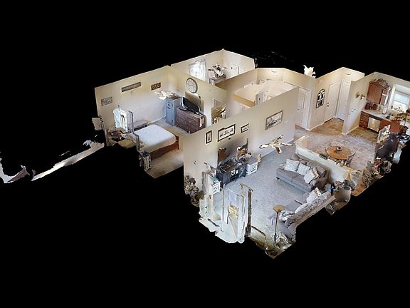 2nd image of 1323 McCormicks Cir