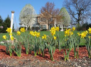 8857 Webster Hills Rd, Dexter, MI 48130