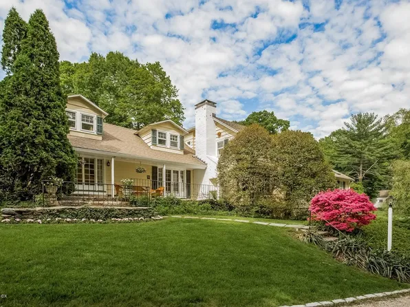 116 Pecksland Rd, Greenwich, CT 06831