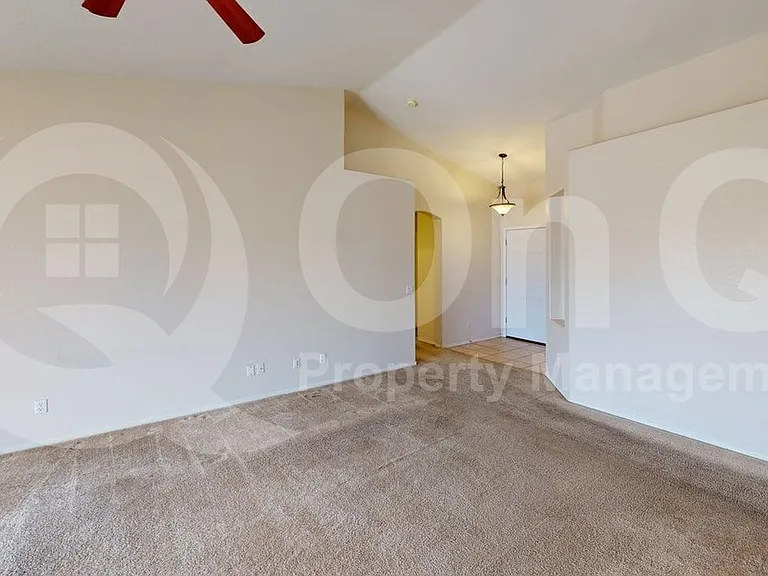 1710 E South Mountain Ave — Photo 6
