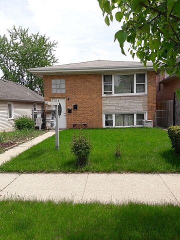 1st image of 1827 N 40th Ave