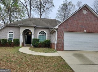 2403 Garnet Ave, Riverdale, GA 30296