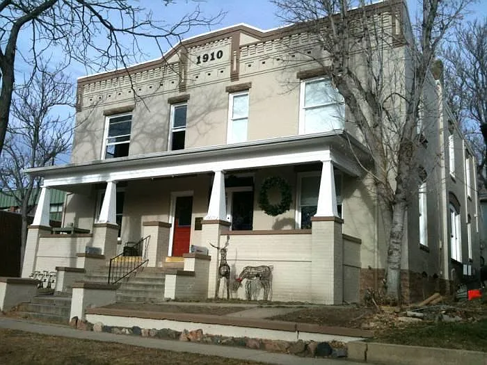 4 bed, 1.5 bath, 2180 sqft, $4,500 — Photo 1