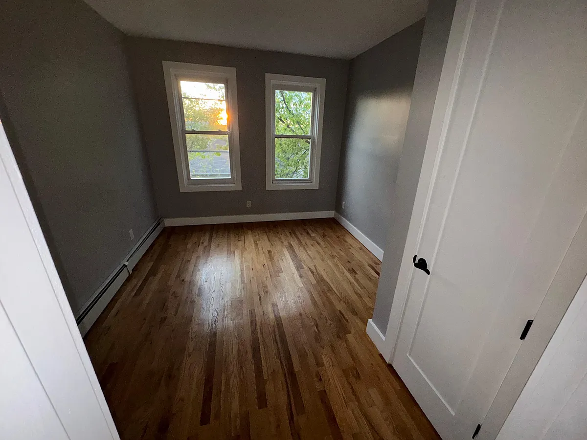 Building Photo - 577 S 17th St #6A