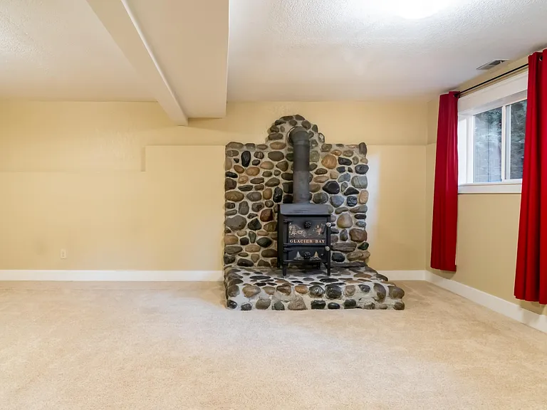 12840 NE 88th St — Photo 58