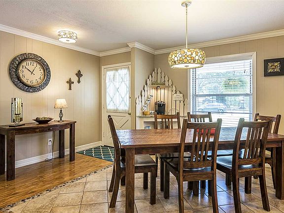 3rd image of 301 Saint Clair Dr