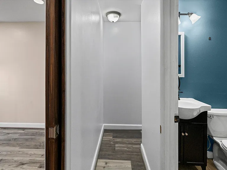 900 Harden Ct — Photo 22
