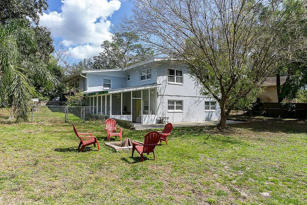 11 S University Cir — Photo 1