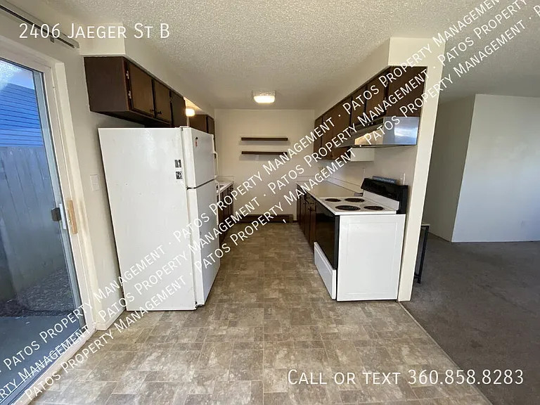 2406 Jaeger St #B — Photo 5