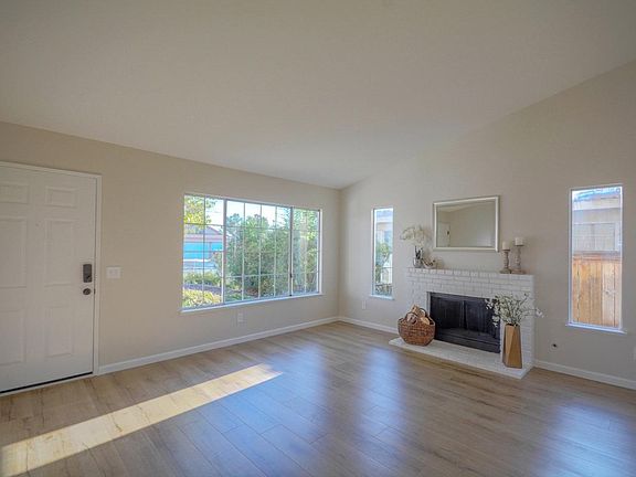 5th image of 12541 El Dorado Pl