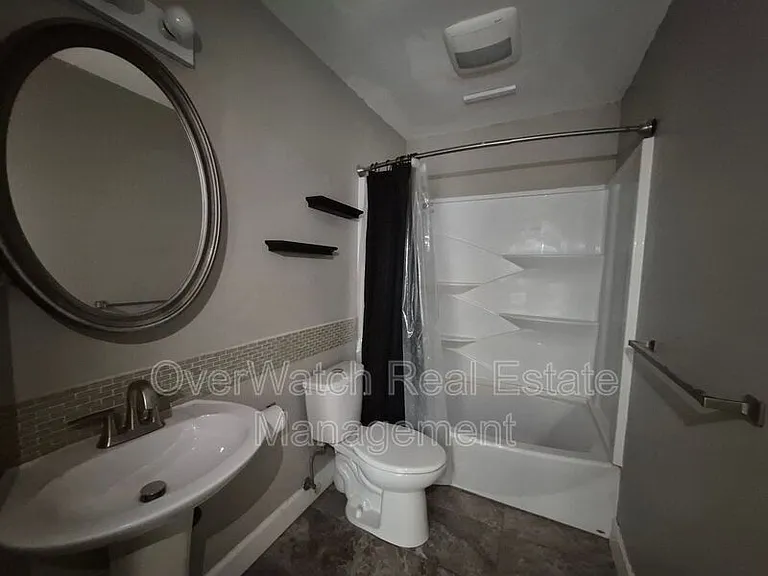 8114 Boundary Ave #D — Photo 8
