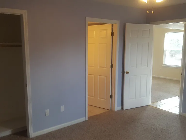 3408-3410 Squirrel Dr — Photo 12