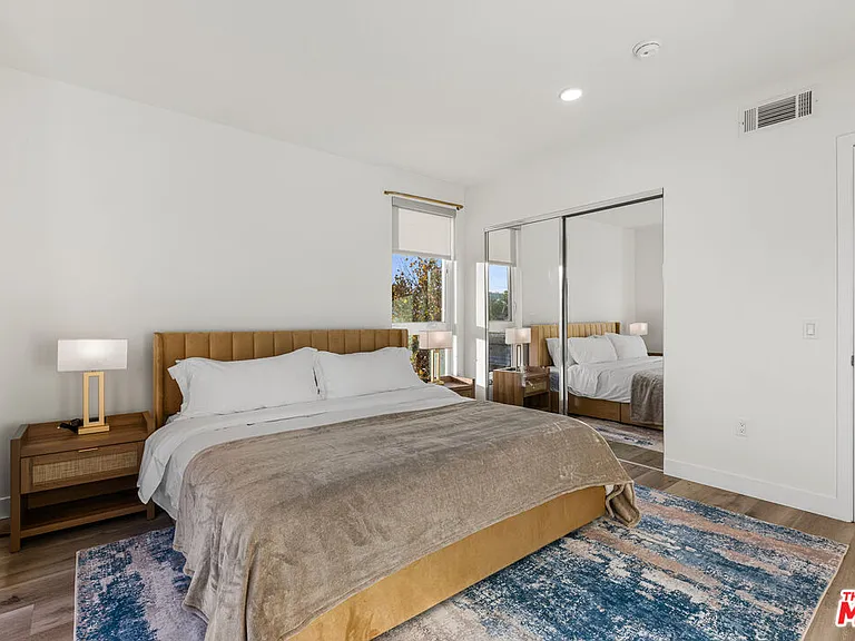 4806 Sylmar Ave #Penthouse 2 — Photo 51