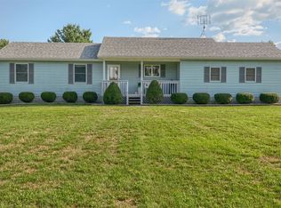 12490 E Carpenter Rd, Davison, MI 48423