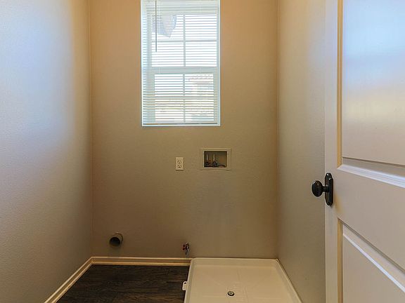 3rd image of 3626 W Devonshire Ave Unit 1108