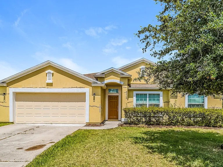 2630 Oak Haven Dr — Photo 1