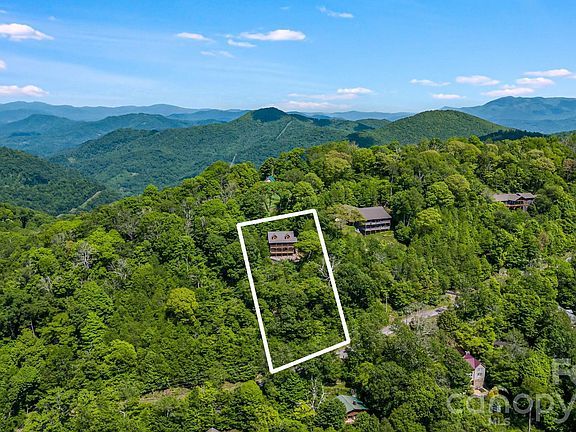3rd image of 721 McKinney Gap Dr