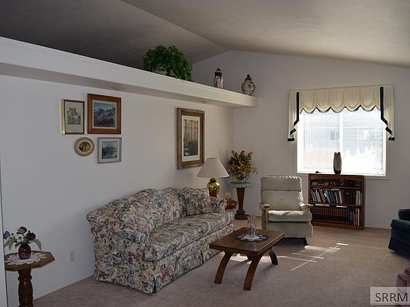 4th image of 460 Pevero Dr