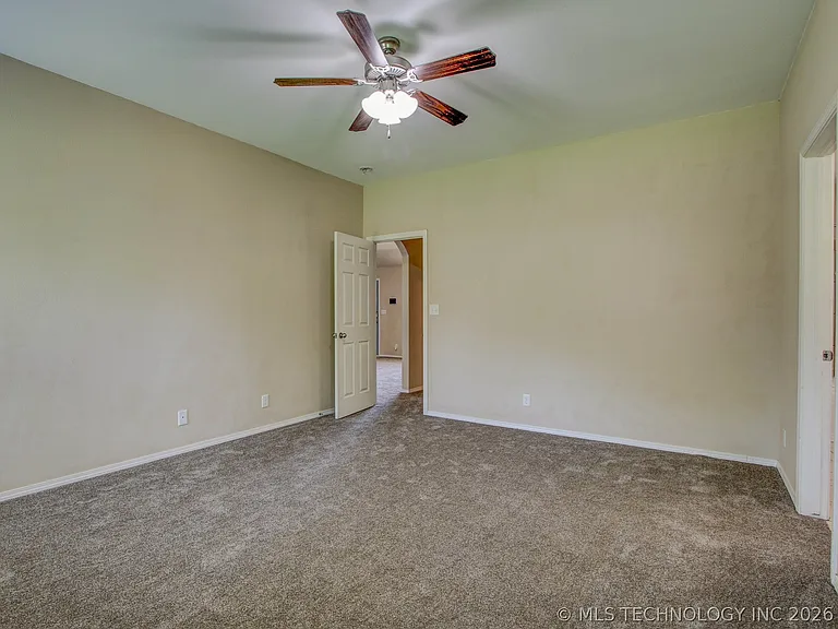 8605 E 126th Pl S — Photo 10