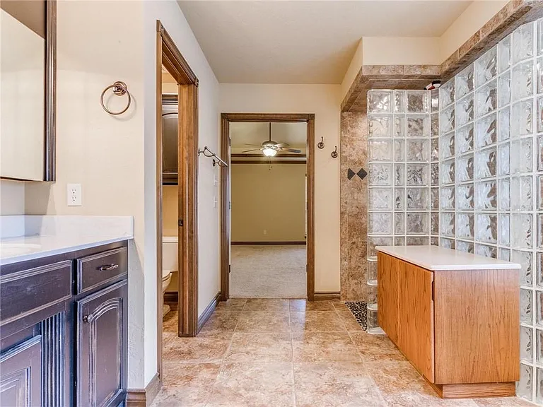 4908 Arbuckle Dr — Photo 23