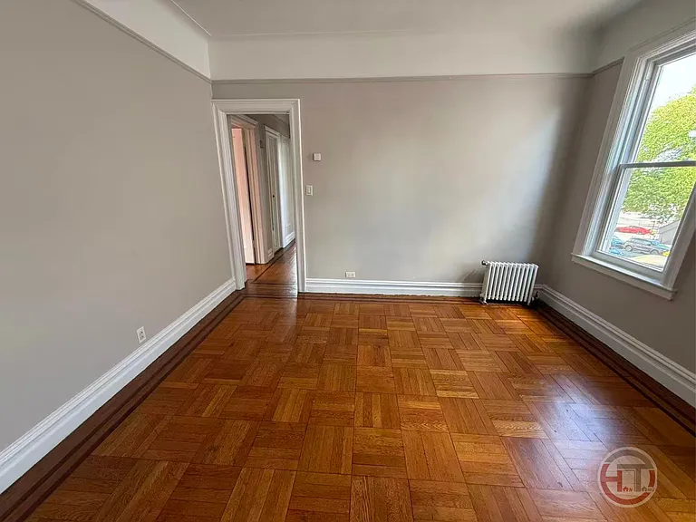 1512 Gillespie Ave #2R — Photo 7