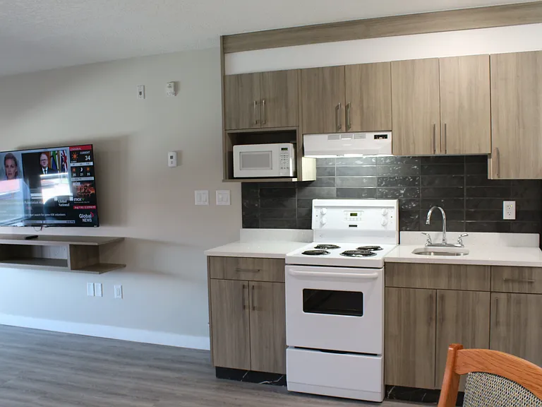 7712 Sparrow Dr — Photo 17