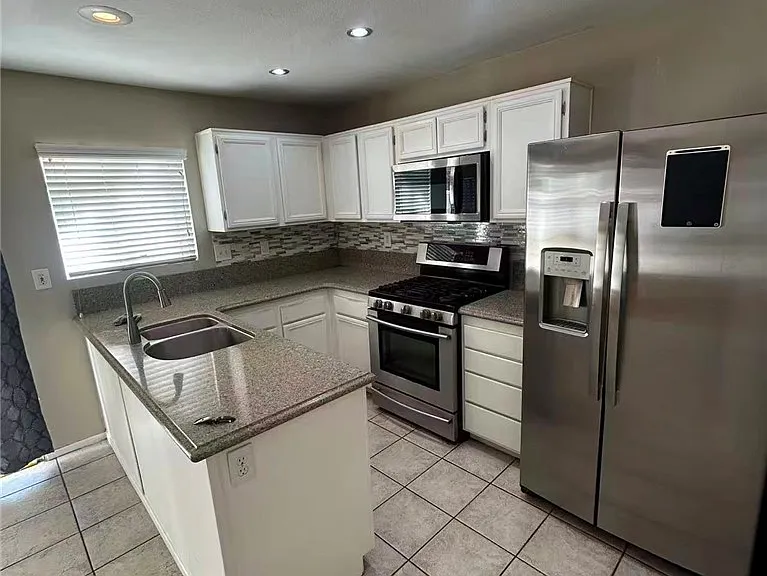 15865 Flamingo Dr — Photo 30