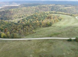 E Twin Ridge Rd, Houston, MN 55943